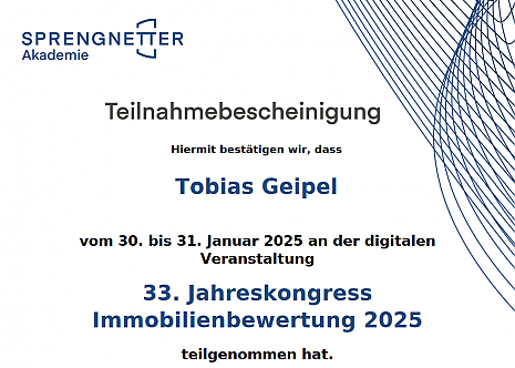 Foto Tobias Geipel nahm am 33. Jahreskongress Immobilienbewertung 2025 teil. Themen wie Digitalisierung, rechtliche Entwicklungen und nachhaltige Bewertungsstrategien standen im Fokus. Erfahren Sie, wie dieses Wissen unsere Arbeit optimiert und zukunftssicher gestaltet.